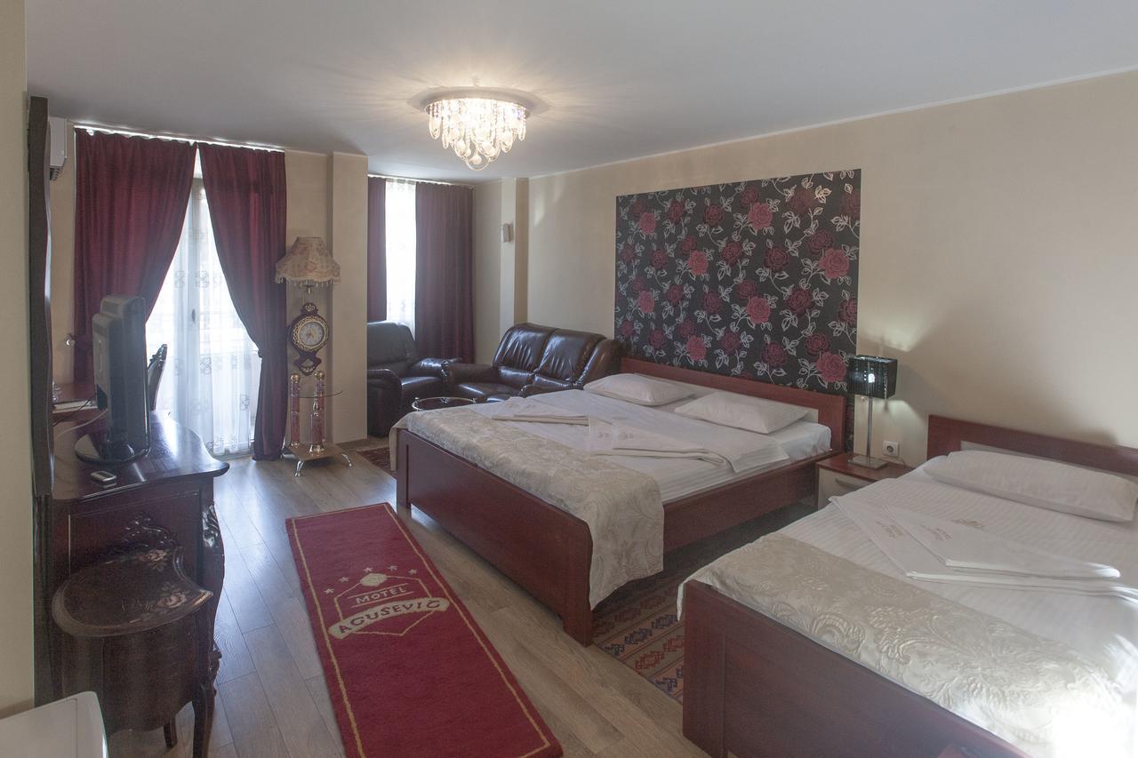 نوفي بازار B&B Agusevic المظهر الخارجي الصورة