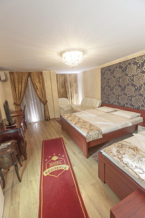 نوفي بازار B&B Agusevic المظهر الخارجي الصورة
