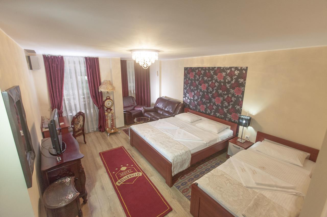 نوفي بازار B&B Agusevic المظهر الخارجي الصورة